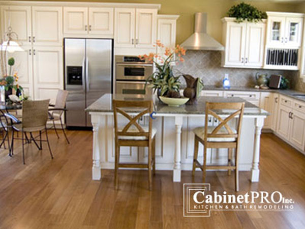 Cabinet Refacing, Kitchen and Bath Remodeling, Custom Cabinets in